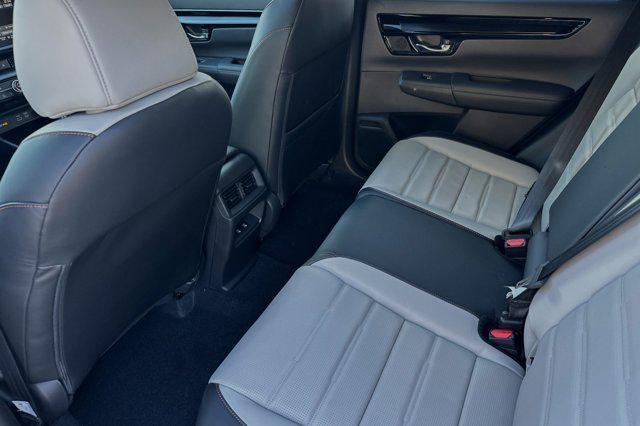 new 2025 Honda CR-V Hybrid car, priced at $42,495