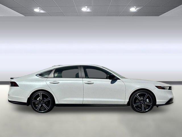 new 2025 Honda Accord Hybrid car, priced at $35,305