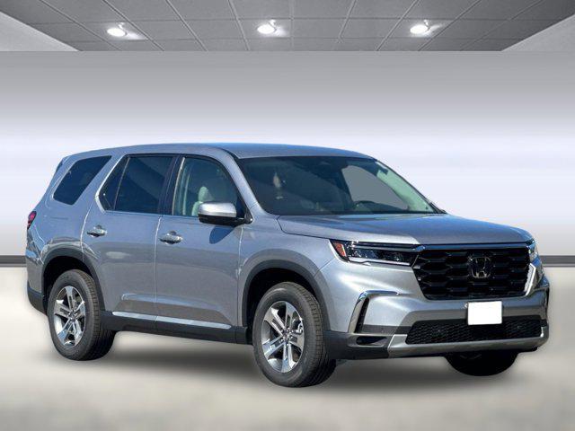 new 2025 Honda Pilot car, priced at $44,891