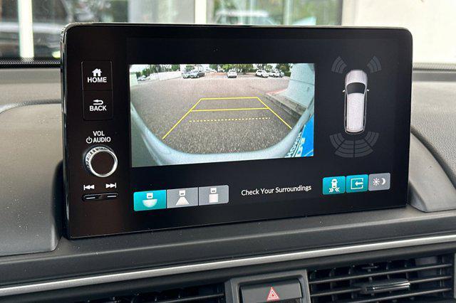 new 2025 Honda Pilot car, priced at $48,950