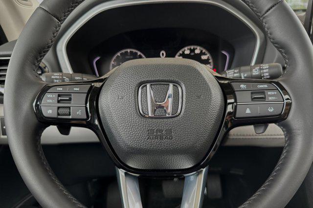new 2025 Honda Pilot car, priced at $48,950
