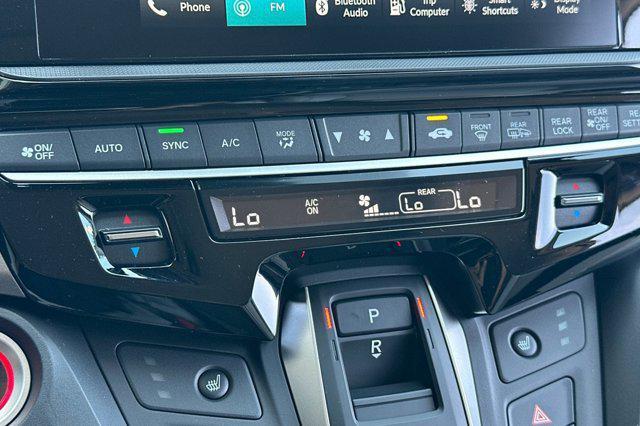 new 2026 Honda Odyssey car, priced at $44,290