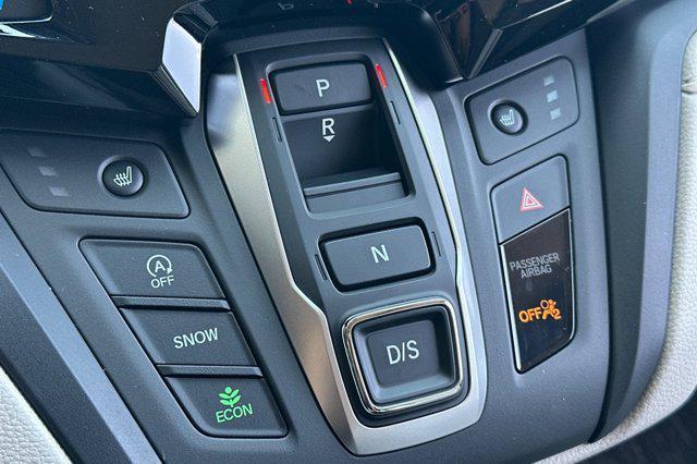 new 2026 Honda Odyssey car, priced at $44,290