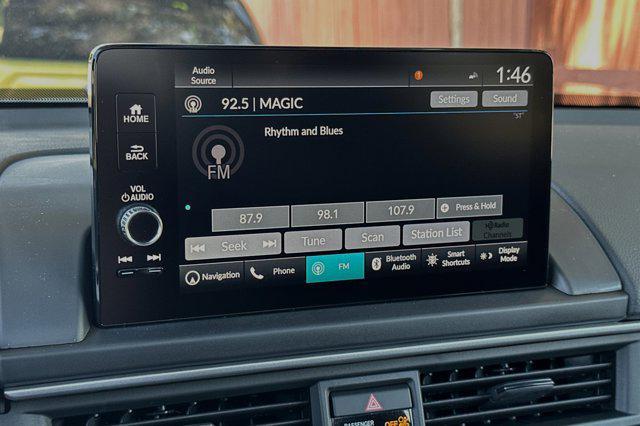 new 2025 Honda Pilot car, priced at $57,215