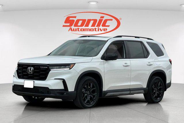 new 2025 Honda Pilot car, priced at $57,215
