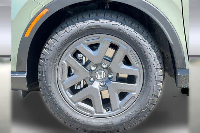 new 2026 Honda CR-V Hybrid car, priced at $40,705