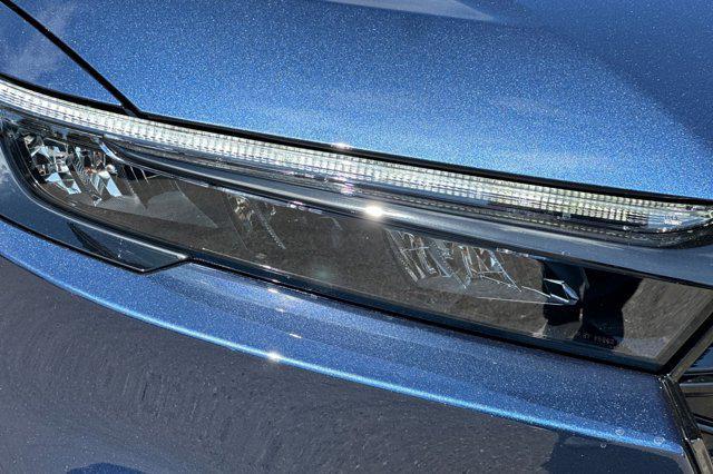 new 2026 Honda CR-V Hybrid car, priced at $41,675
