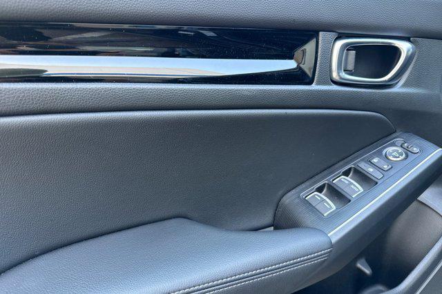 used 2025 Honda Civic Hybrid car, priced at $30,598