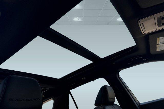 new 2025 Honda Pilot car, priced at $52,527