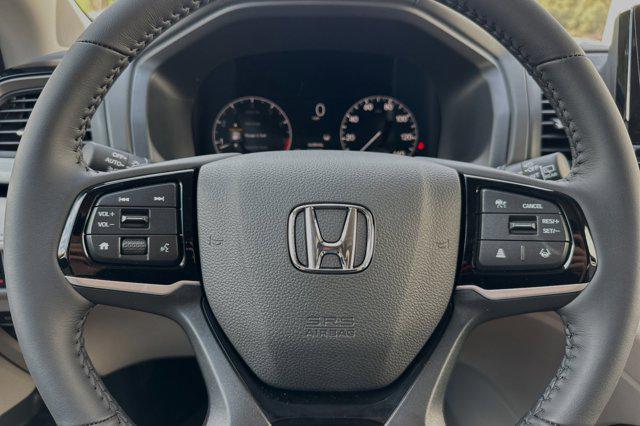 new 2025 Honda Odyssey car, priced at $47,461