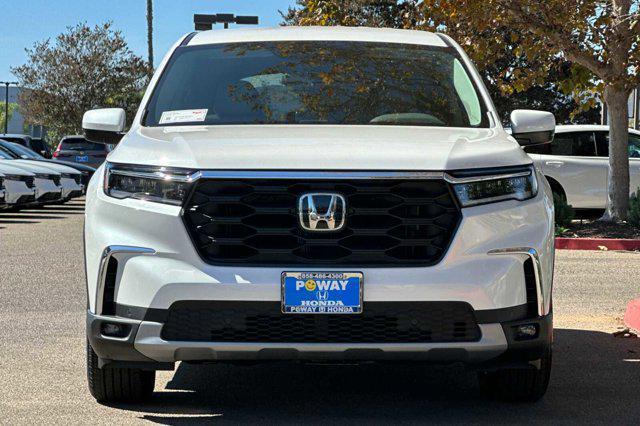 new 2025 Honda Pilot car, priced at $47,880