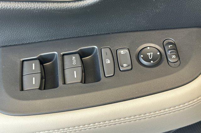 new 2026 Honda HR-V car, priced at $28,105