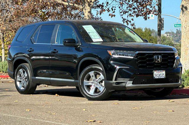 used 2023 Honda Pilot car, priced at $36,888