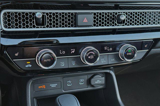 new 2025 Honda Civic Hybrid car, priced at $30,555