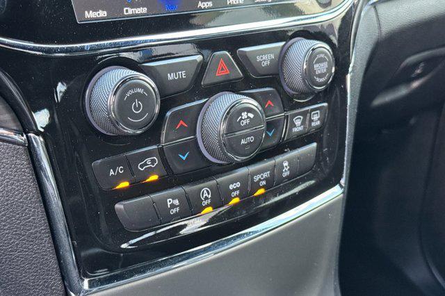 used 2021 Jeep Grand Cherokee car, priced at $17,998