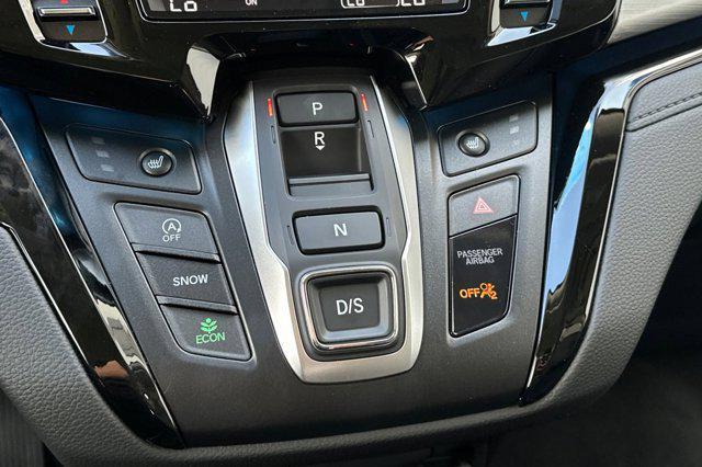 new 2026 Honda Odyssey car, priced at $48,990