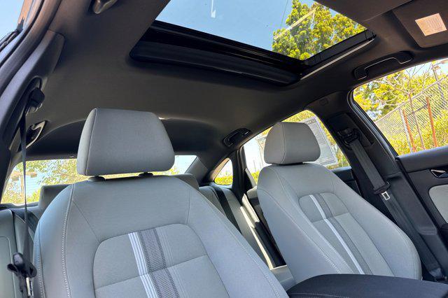new 2025 Honda Civic Hybrid car, priced at $30,555