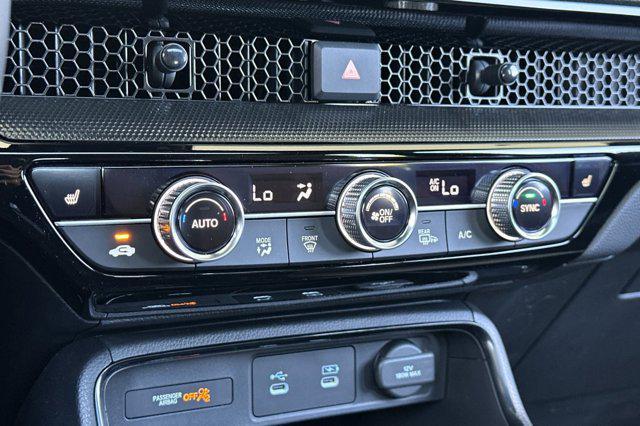 new 2026 Honda CR-V Hybrid car, priced at $43,642