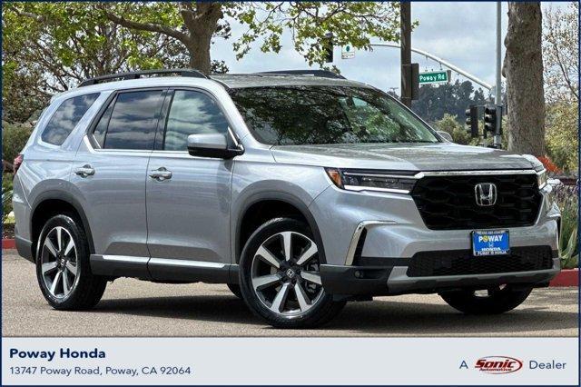 new 2025 Honda Pilot car, priced at $48,595