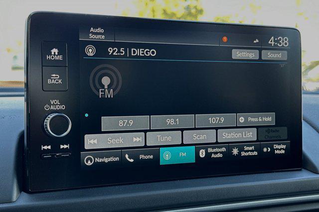 new 2025 Honda Pilot car, priced at $48,391