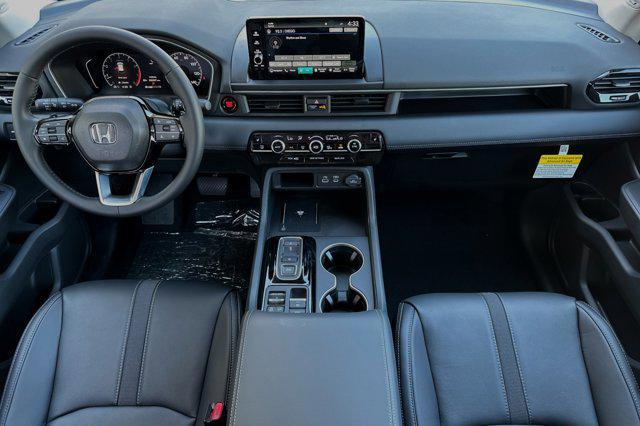 new 2025 Honda Pilot car, priced at $48,391