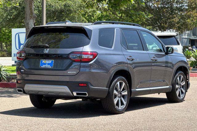 new 2025 Honda Pilot car, priced at $48,391