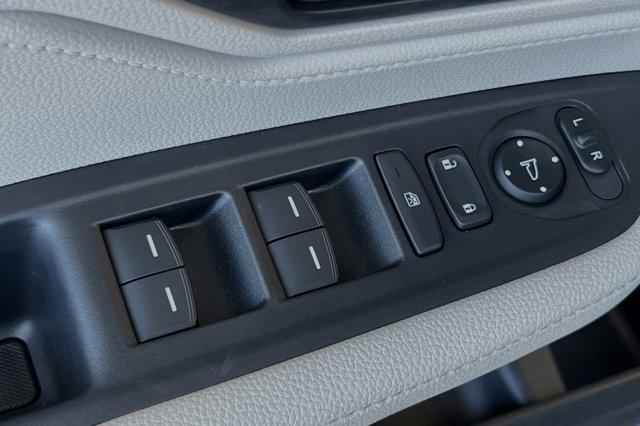 new 2025 Honda Odyssey car, priced at $44,151