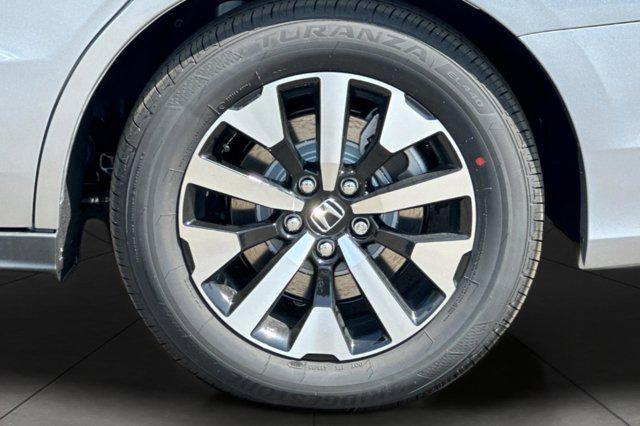 new 2025 Honda Odyssey car, priced at $44,151