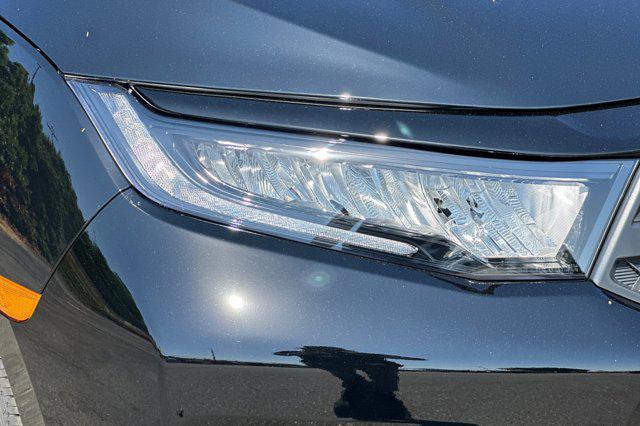 new 2025 Honda Odyssey car, priced at $43,921