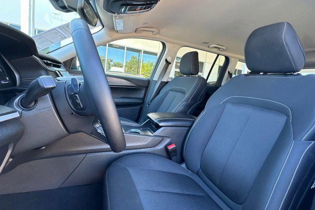 used 2024 Jeep Grand Cherokee car, priced at $25,796