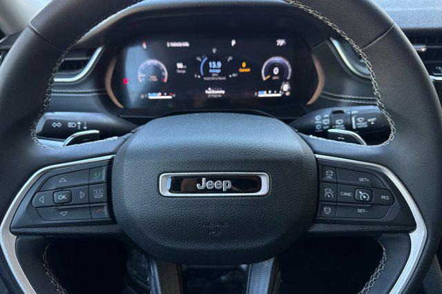 used 2024 Jeep Grand Cherokee car, priced at $25,796
