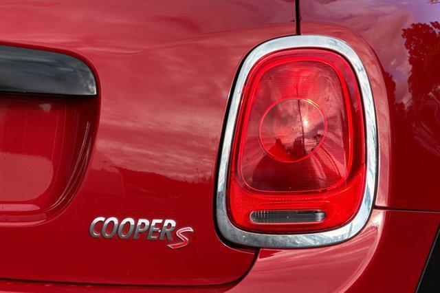 used 2015 MINI Hardtop car, priced at $9,999