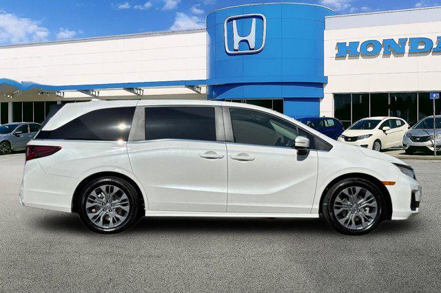 new 2026 Honda Odyssey car, priced at $49,400