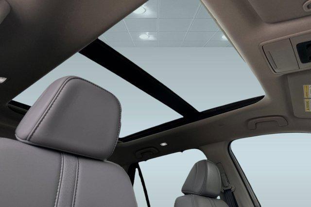 new 2025 Honda Pilot car, priced at $47,666