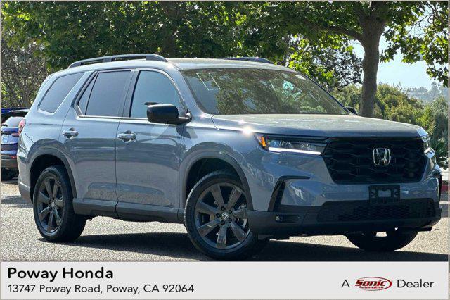 new 2025 Honda Pilot car, priced at $44,205