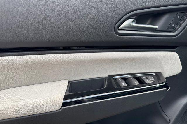new 2025 Honda Prologue car, priced at $52,305