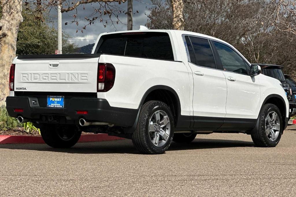 new 2024 Honda Ridgeline car, priced at $44,655