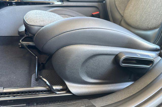 used 2020 MINI Clubman car, priced at $18,498