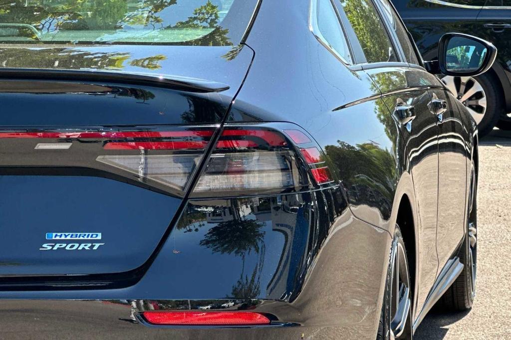 new 2024 Honda Accord Hybrid car, priced at $33,990