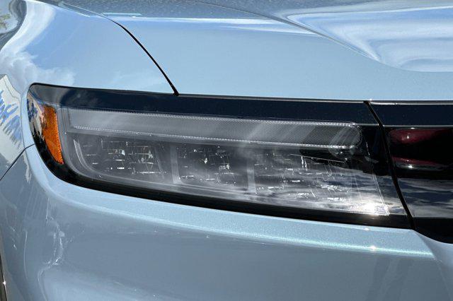new 2025 Honda Prologue car, priced at $53,605