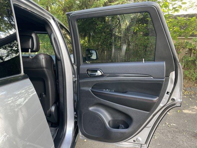 used 2021 Jeep Grand Cherokee car, priced at $27,569
