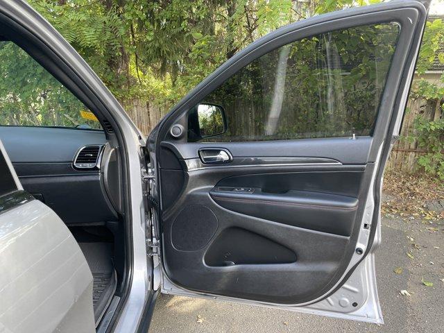 used 2021 Jeep Grand Cherokee car, priced at $27,569