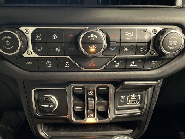 new 2025 Jeep Wrangler car, priced at $50,058