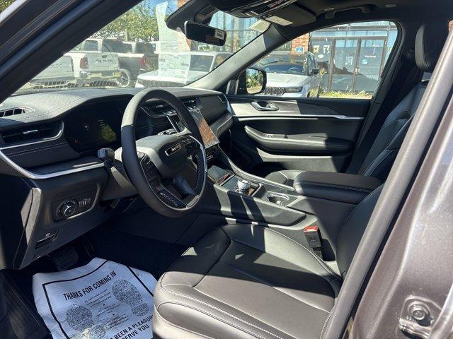 new 2025 Jeep Grand Cherokee L car, priced at $49,867