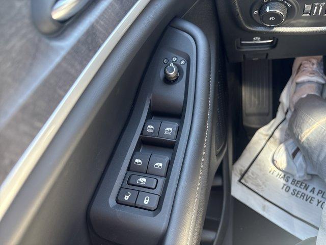 new 2025 Jeep Grand Cherokee L car, priced at $49,867