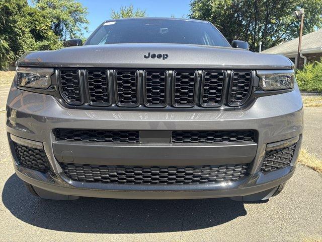 new 2025 Jeep Grand Cherokee L car, priced at $49,867
