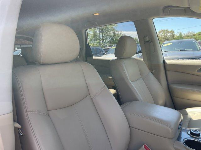 used 2020 Nissan Pathfinder car