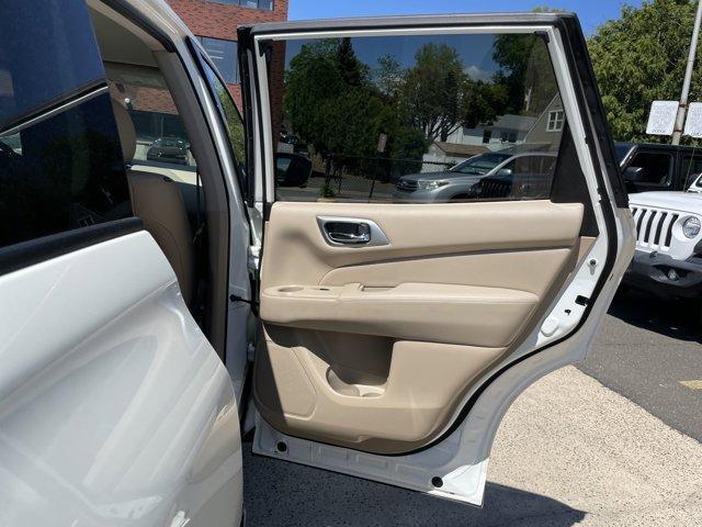 used 2020 Nissan Pathfinder car