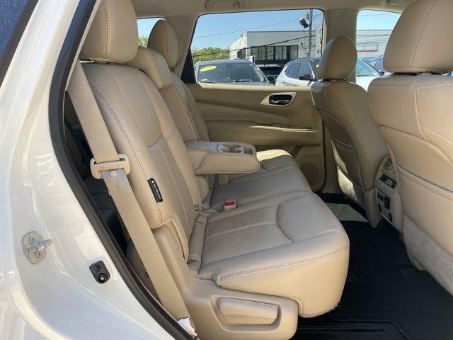 used 2020 Nissan Pathfinder car