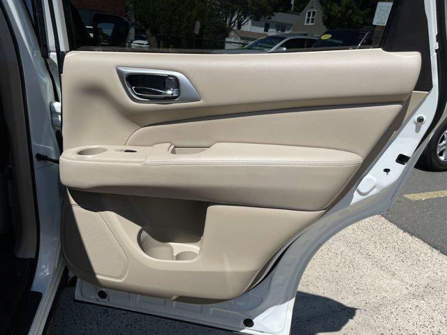 used 2020 Nissan Pathfinder car
